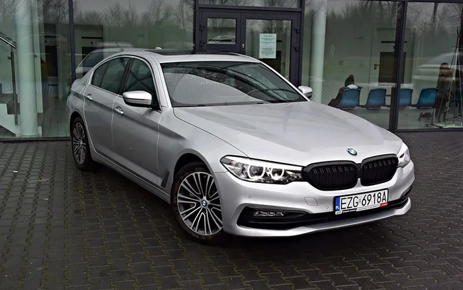 BMW Seria 5 cena 129900 przebieg: 103500, rok produkcji 2018 z Szczawnica małe 781